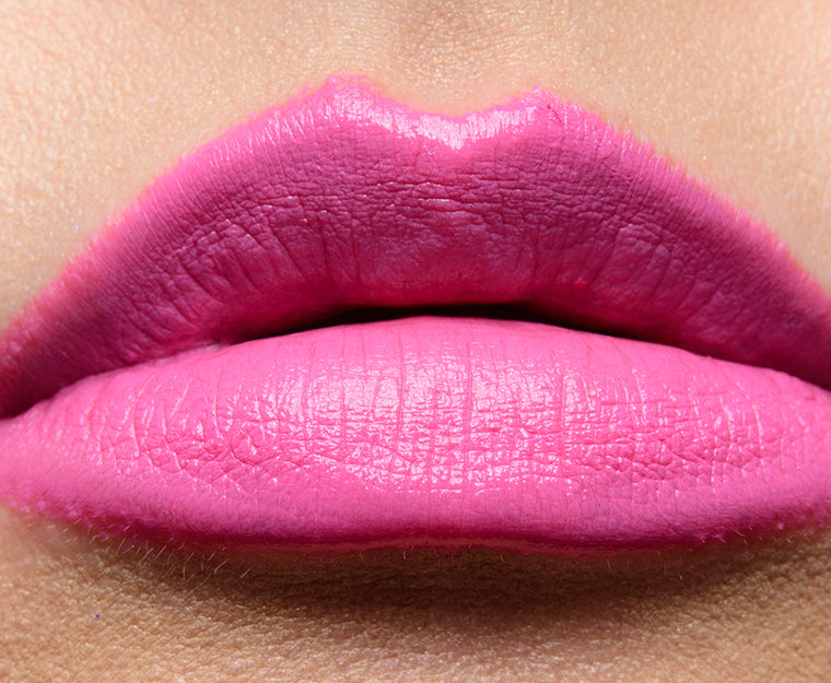Mac Amplified Creme Lipstick Do Not Disturb 131