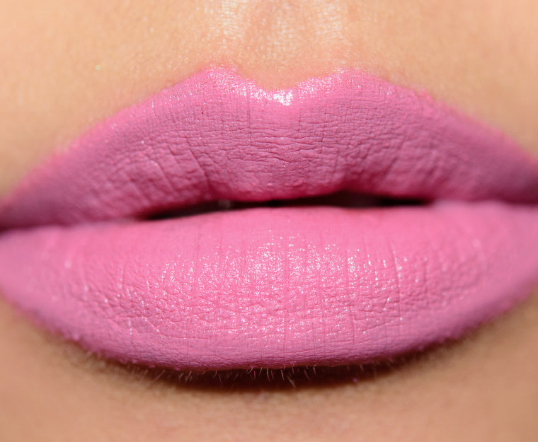 MAC Satin Lipstick Snob 821